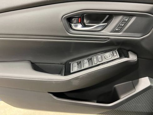 Used 2024 Honda Accord Touring image 11