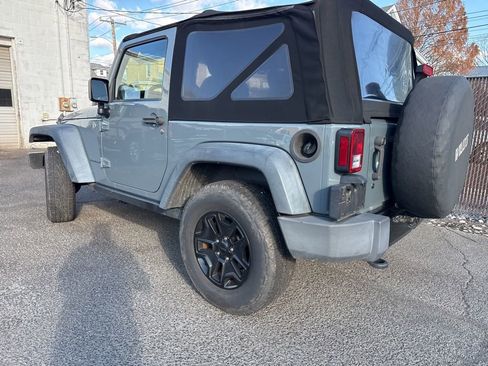 Used 2015 Jeep Wrangler Sport image 6