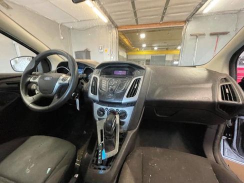 Used 2012 Ford Focus SE image 32