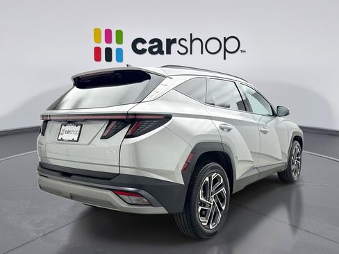 Used 2025 Hyundai Tucson Limited image 5