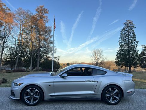 Used 2015 Ford Mustang Coupe w/ Equipment Group 051A image 6