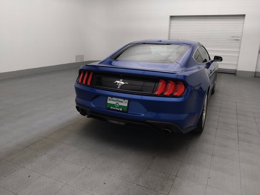 Used 2018 Ford Mustang Premium w/ Pony Package RWD image 7
