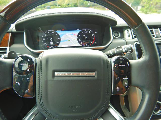 Used 2019 Land Rover Range Rover HSE AWD/4WD image 11