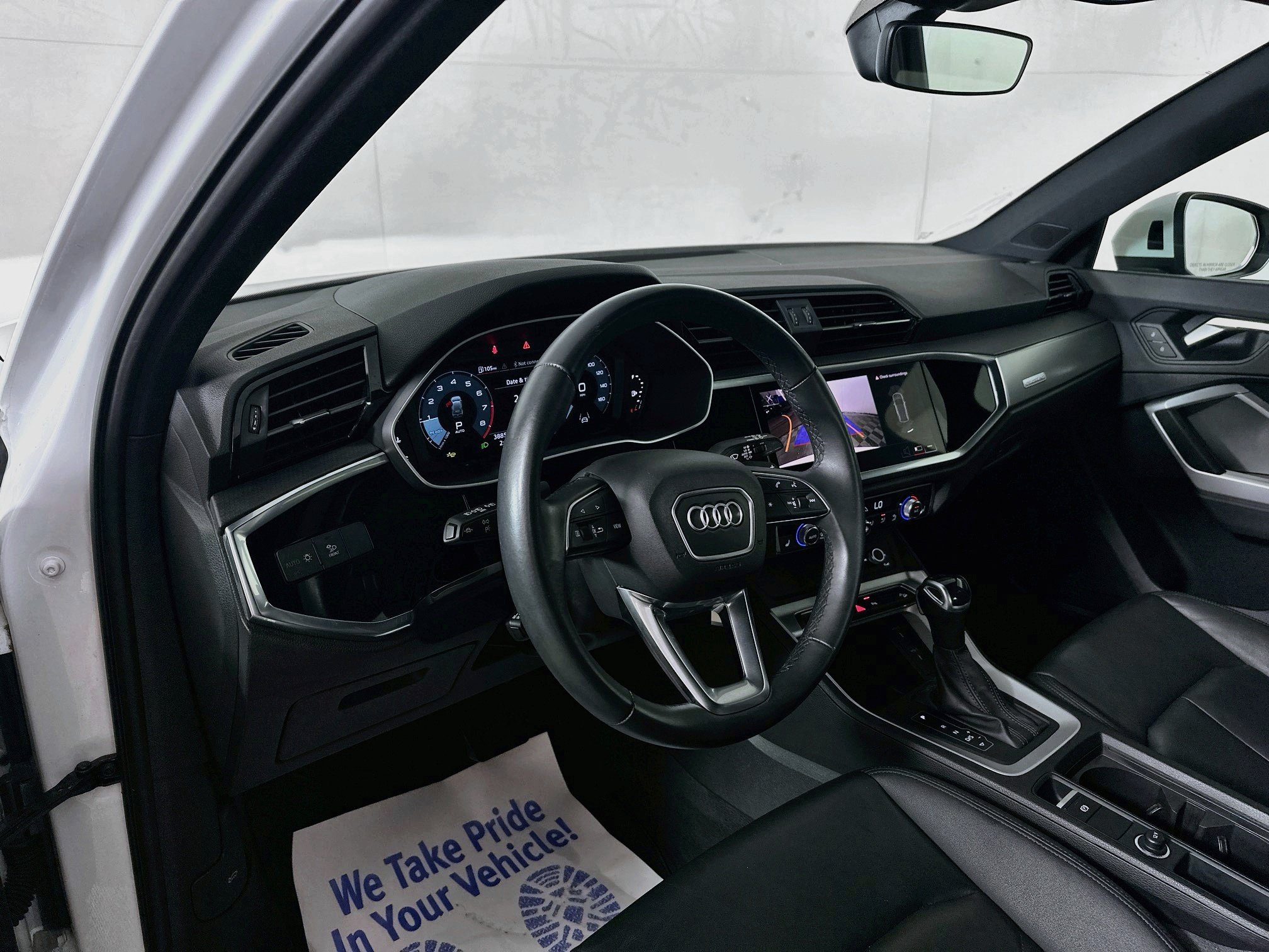 Used 2025 Audi Q3 2.0T Premium AWD/4WD image 9