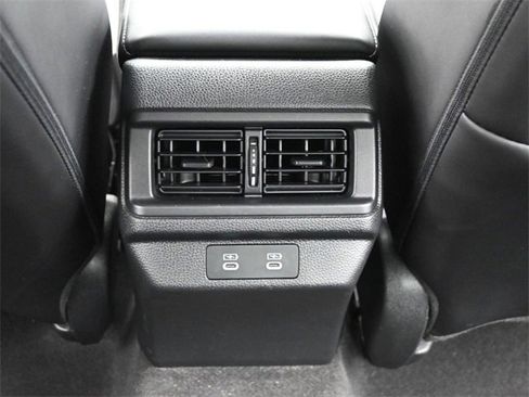 Used 2024 Honda Accord Touring image 12