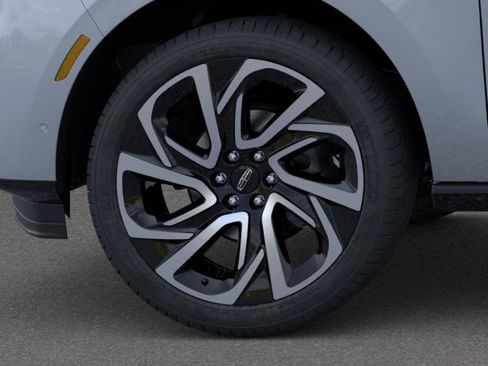 New 2026 Lincoln Navigator Reserve AWD/4WD image 20