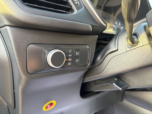 Used 2022 Ford Escape SE image 16