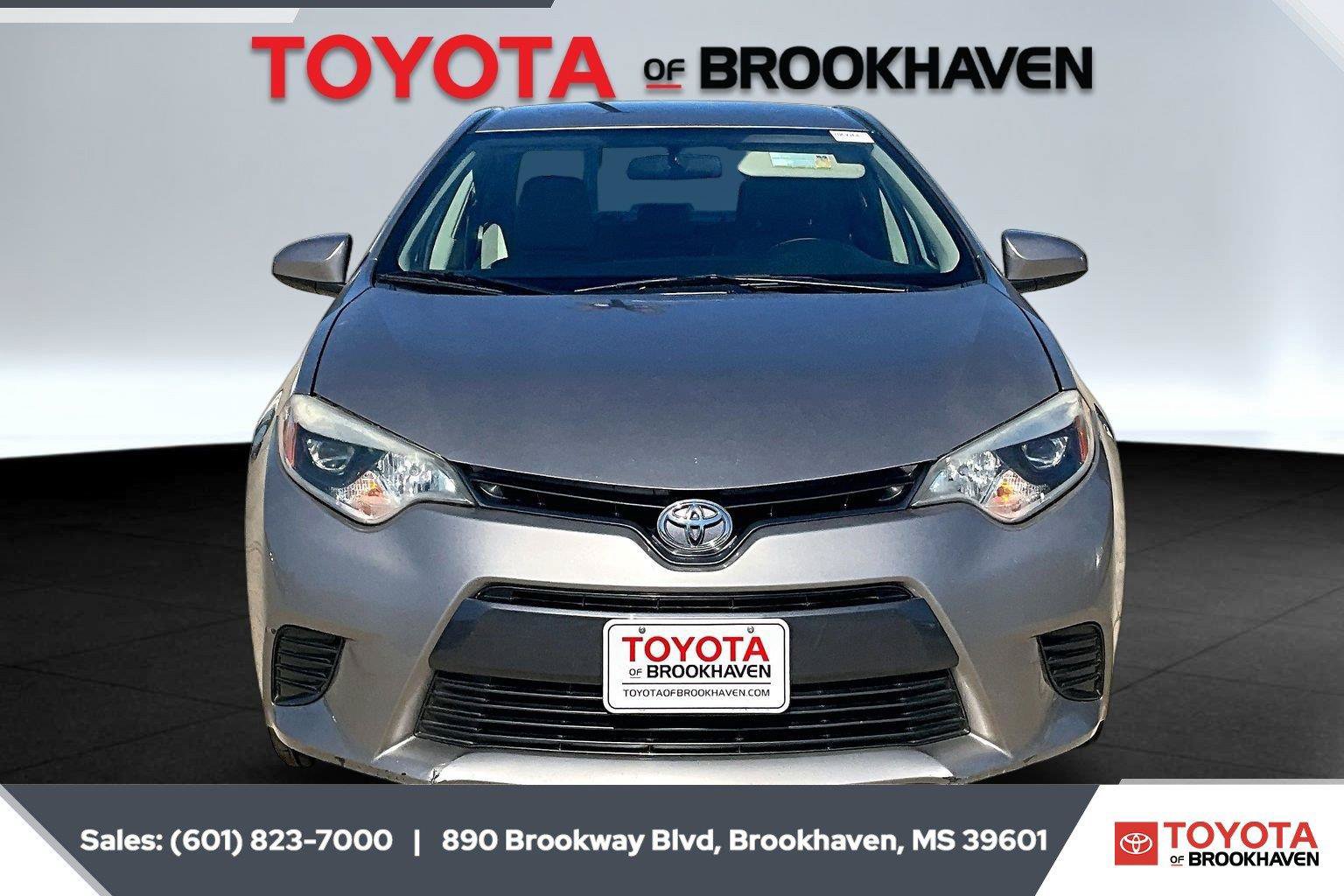Used 2015 Toyota Corolla FWD image 3