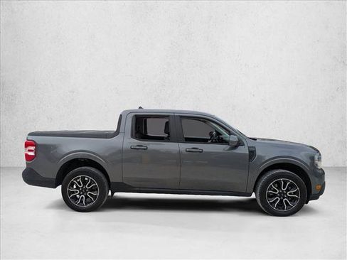 Certified 2022 Ford Maverick Lariat w/ Lariat Luxury Package image 2