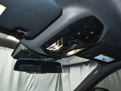 Used 2025 BMW i5 M60 w/ Executive Package image 51