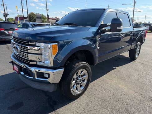 Used 2017 Ford F250 Lariat w/ Lariat Value Package AWD/4WD image 15