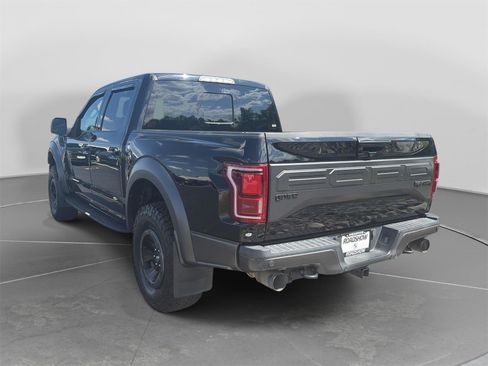 Used 2018 Ford F150 Raptor w/ Equipment Group 802A Luxury AWD/4WD image 3