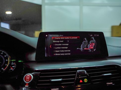 Used 2019 BMW M5 image 13