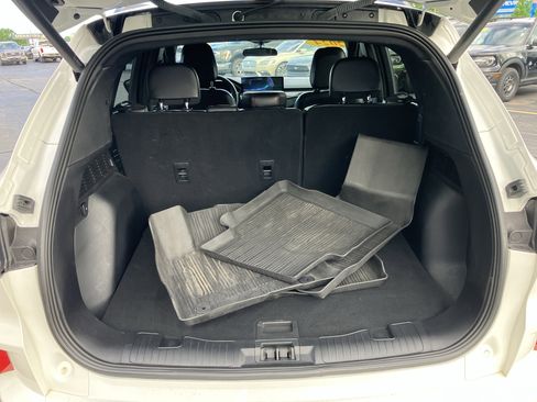 Used 2024 Ford Escape ST-Line w/ Tech Pack #1 AWD/4WD image 12