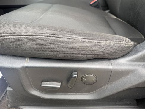 Used 2019 Ford F150 XLT w/ Equipment Group 302A Luxury AWD/4WD image 13