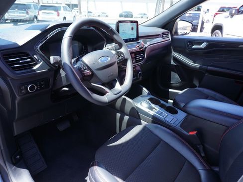 Used 2025 Ford Escape ST-Line w/ Equipment Group 301A FWD image 16