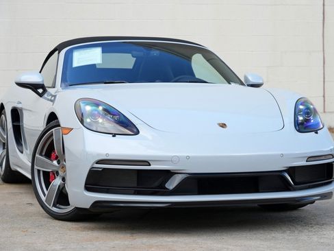 Used 2025 Porsche 718 Boxster GTS RWD image 4