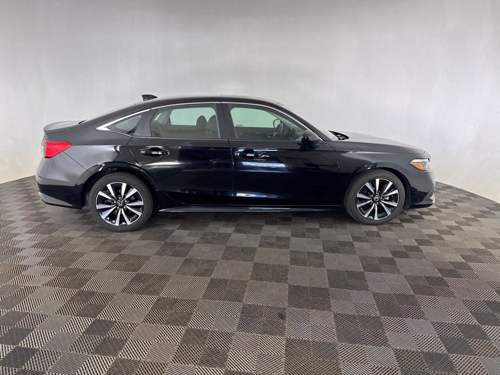 Used 2024 Honda Civic EX image 4