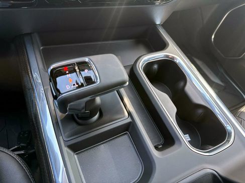 New 2025 Chevrolet Silverado 1500 LT w/ Leather Package image 19