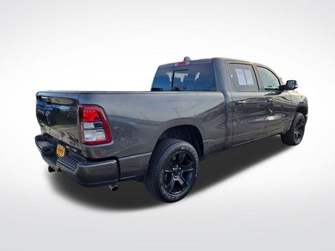 Used 2022 RAM 1500 Big Horn AWD/4WD image 3