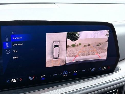 Used 2025 Chevrolet Tahoe LT image 17