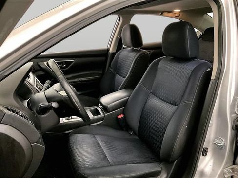Used 2017 Nissan Altima 2.5 SV w/ Convenience Package FWD image 25