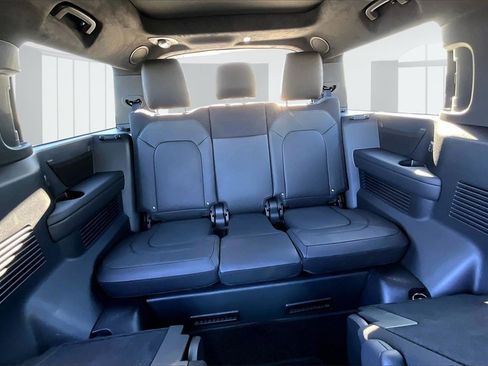 New 2026 Land Rover Defender 130 V8 image 11