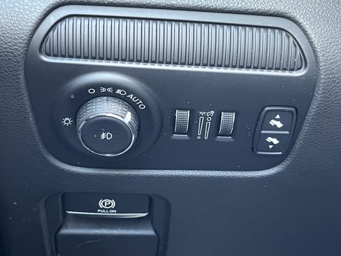 Used 2022 Jeep Grand Wagoneer Series I AWD/4WD image 46