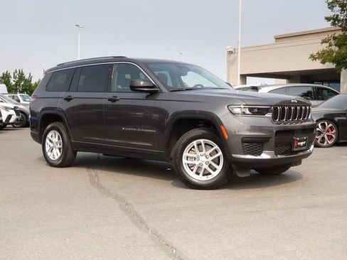 Used 2023 Jeep Grand Cherokee L Laredo w/ Trailer Tow Group (B) AWD/4WD image 5