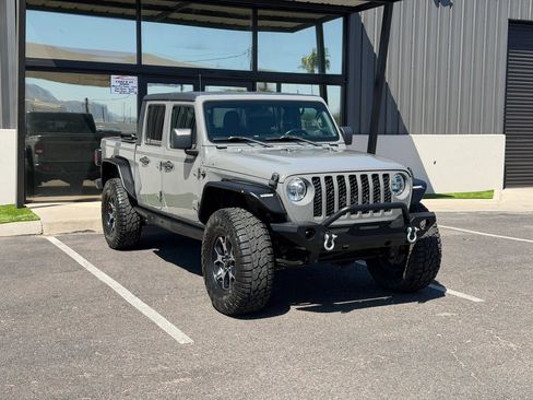 Used 2020 Jeep Gladiator Sport w/ Quick Order Package 24S AWD/4WD image 12