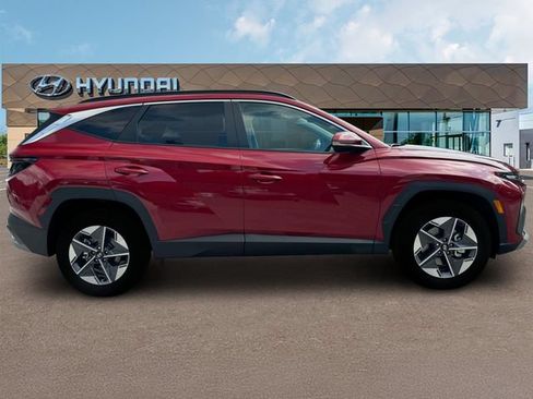 New 2025 Hyundai Tucson SEL AWD/4WD image 9