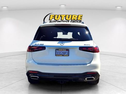 Used 2025 Mercedes-Benz GLS 450 4MATIC image 5