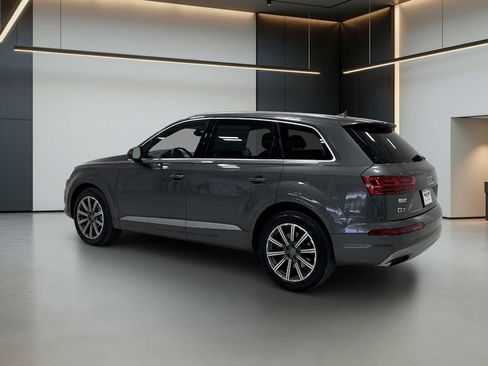 Used 2018 Audi Q7 3.0T Prestige w/ Prestige Package AWD/4WD image 3