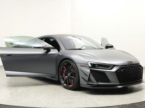 Used 2023 Audi R8 V10 GT image 12