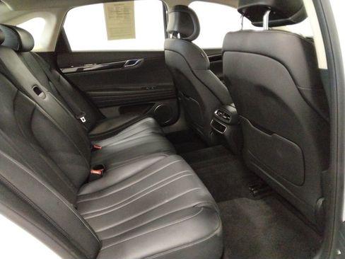 Used 2023 Genesis G80 2.5T image 39