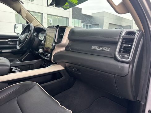 Used 2019 RAM 1500 Laramie image 30