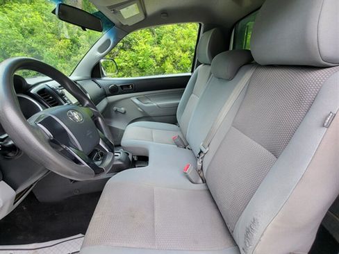 Used 2013 Toyota Tacoma 2WD Regular Cab image 13