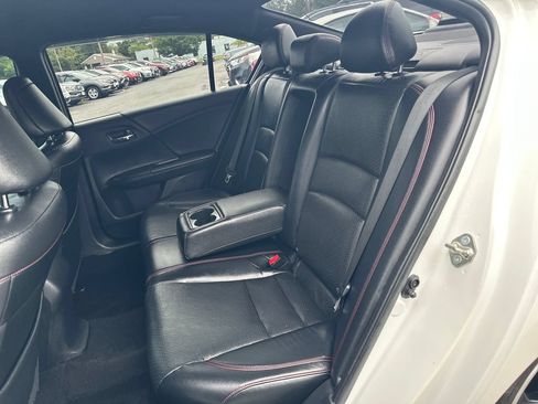 Used 2017 Honda Accord Sport Special Edition image 17