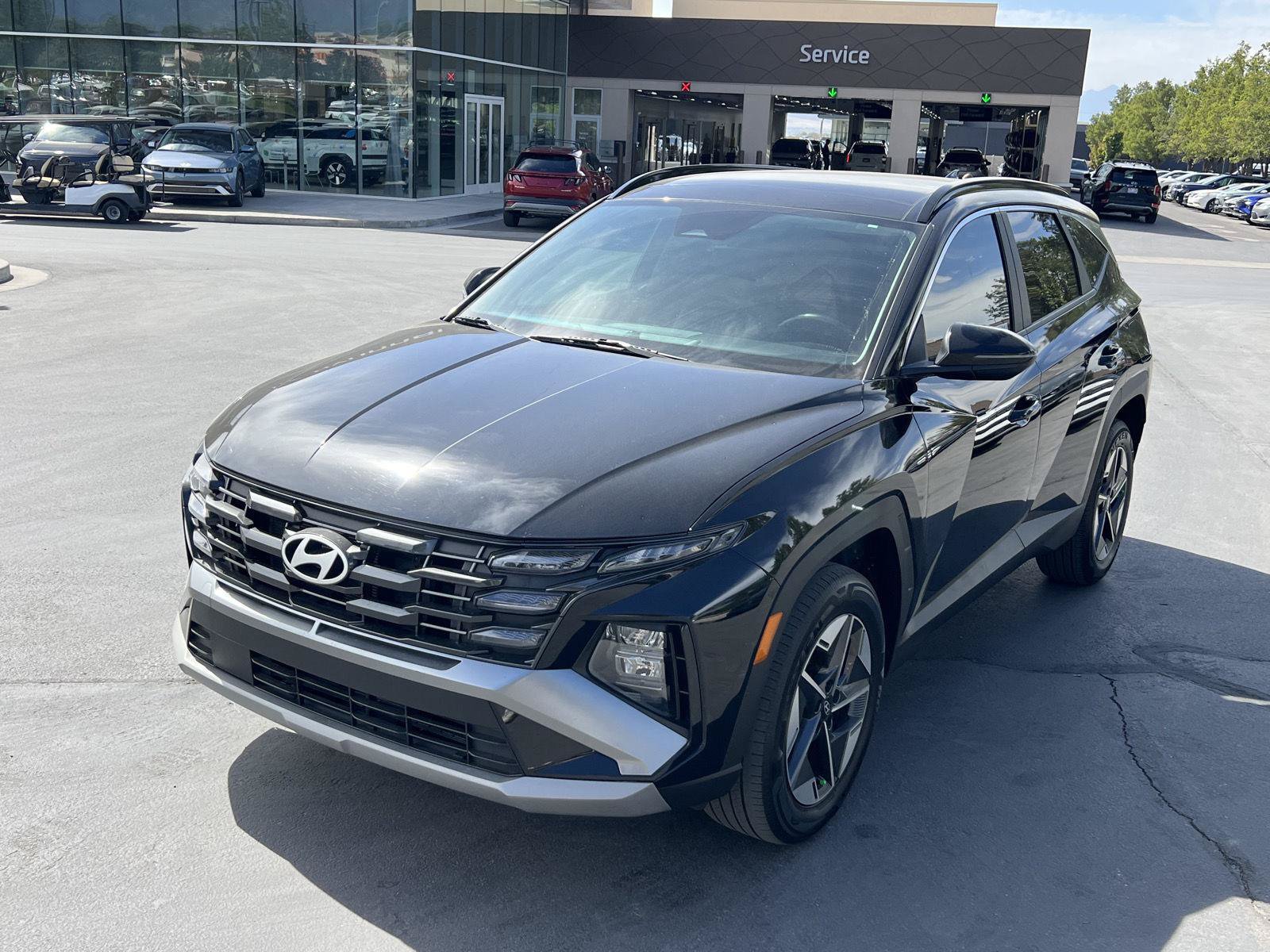 Certified 2025 Hyundai Tucson SEL AWD/4WD image 12