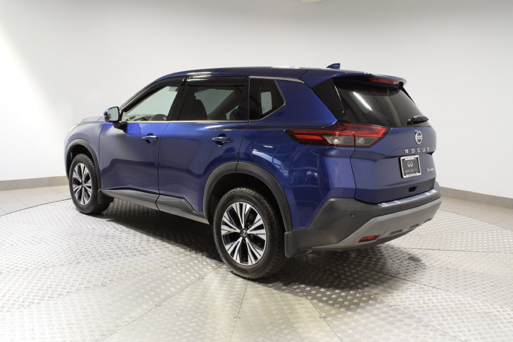 Used 2021 Nissan Rogue SV AWD/4WD image 12