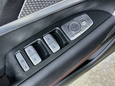 Used 2023 Genesis G70 2.0T w/ Sport Prestige Package AWD/4WD image 20