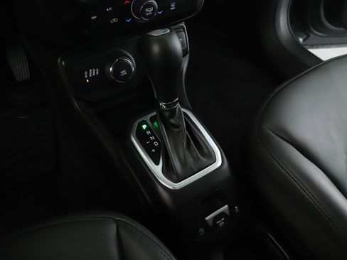 Used 2023 Jeep Renegade Limited w/ Sun/Sound Group image 16