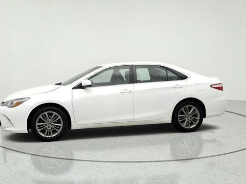 Used 2015 Toyota Camry SE FWD image 8