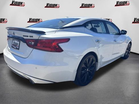 Used 2018 Nissan Maxima SR w/ Midnight Edition FWD image 5