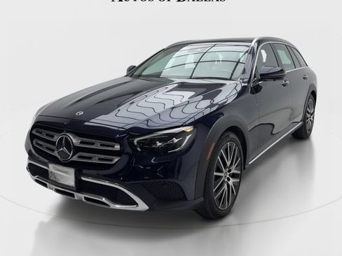 Used 2022 Mercedes-Benz E 450 4MATIC All-Terrain Wagon image 4