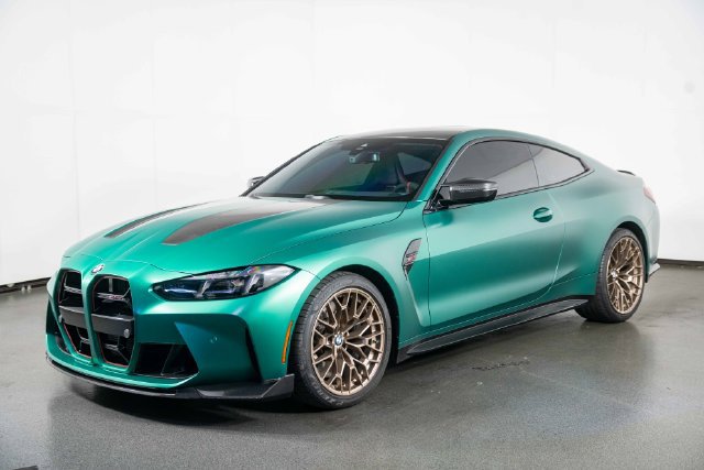 Used 2025 BMW M4 CS AWD/4WD image 4