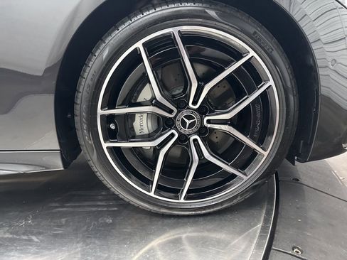 Used 2025 Mercedes-Benz C 300 Sedan image 9