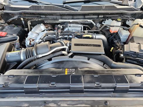 Used 2021 Chevrolet Silverado 2500 LTZ w/ LTZ Texas Edition image 13