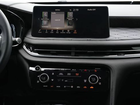 Used 2025 INFINITI QX60 Autograph w/ Cargo Package image 13