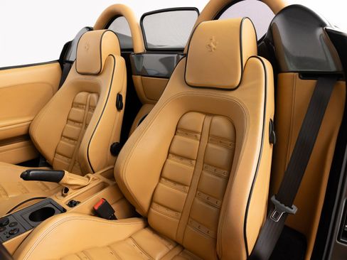Certified 2005 Ferrari F430 Spider RWD image 3